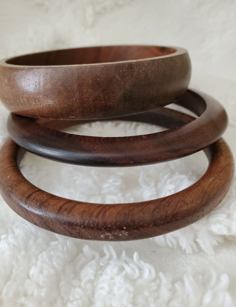 Set of 3  VINTAGE Wooden Bangle Bracelets - Brown